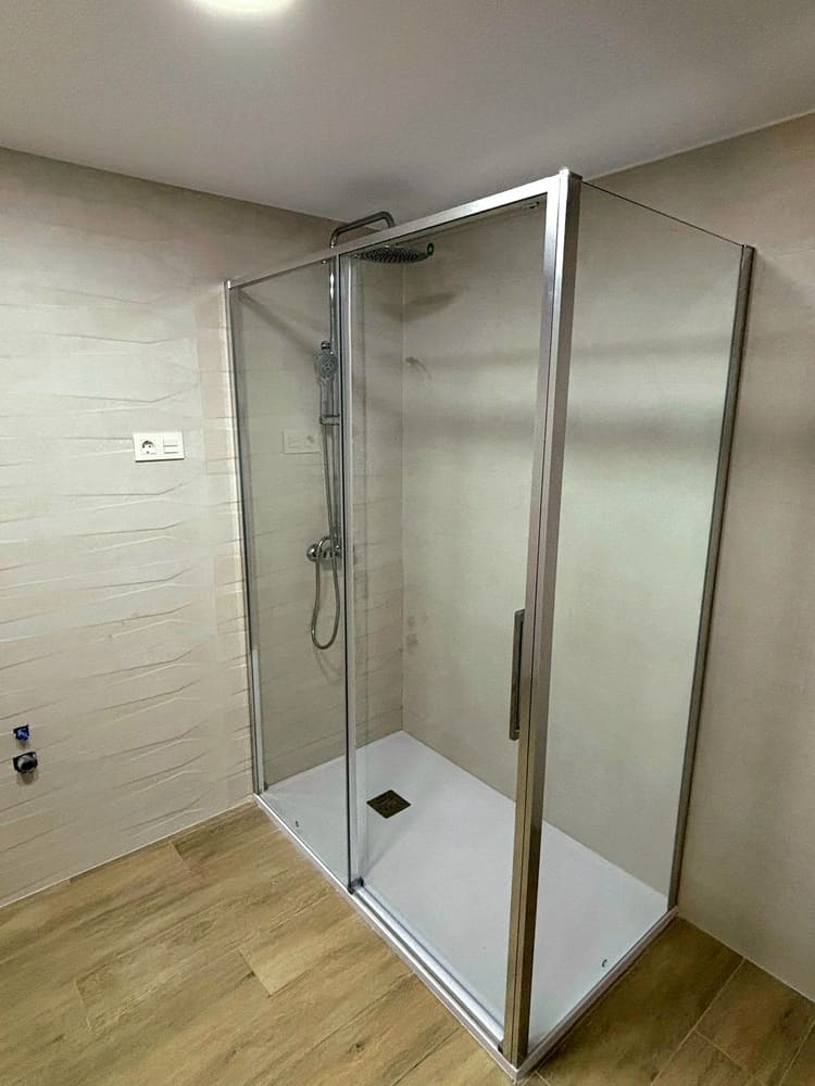 Cambio de bañera a plato de ducha